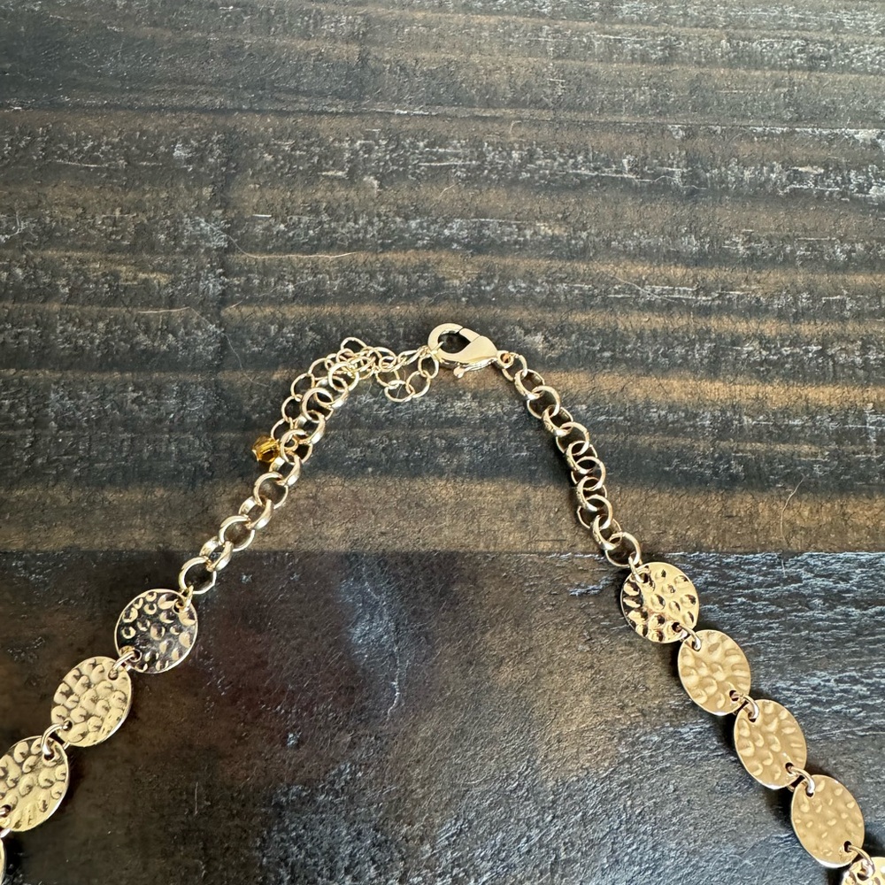 Necklace - Picture 2 of 7